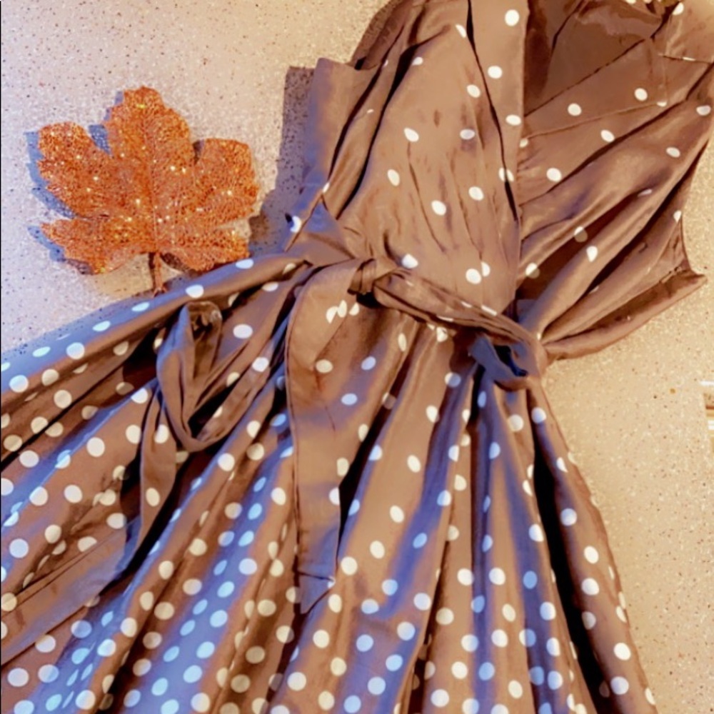 🤎Beautiful Notch Collar Wrap Dot light brown Dress🧡